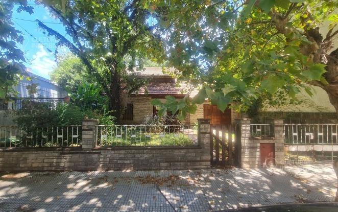 Terreno · 747m²