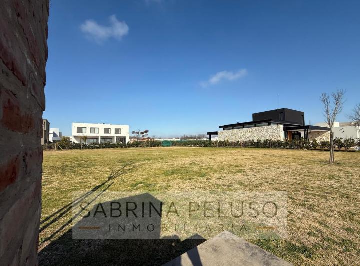 Terreno · 800m²