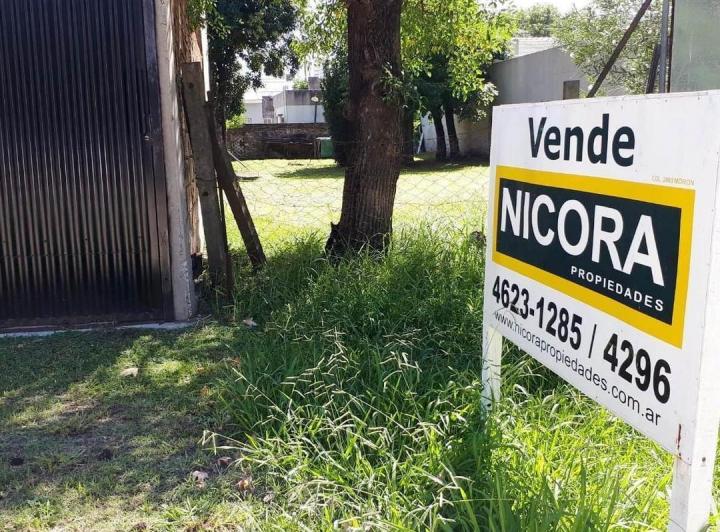 Terreno · 318m²