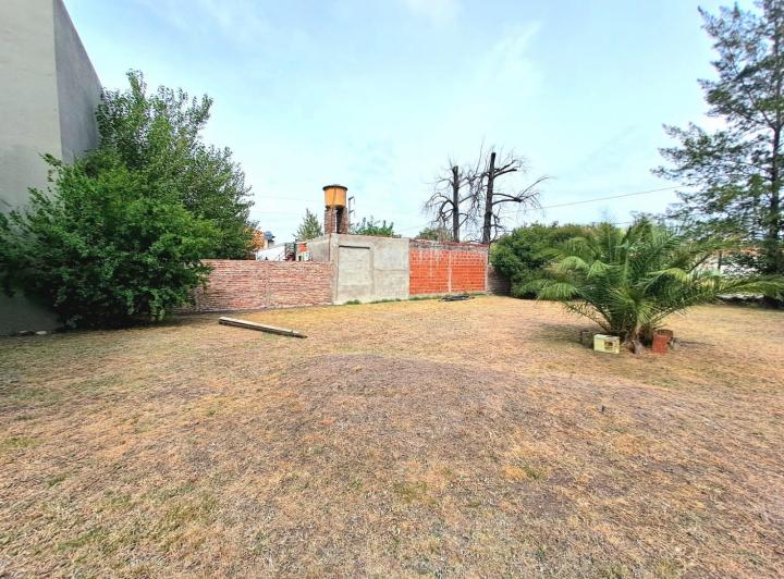 Terreno · 299m²