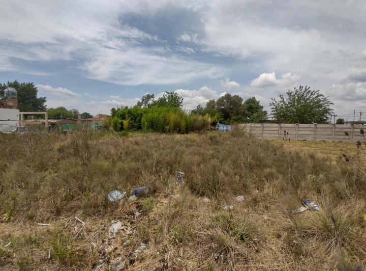Terreno · 305m²