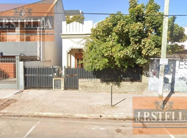 Terreno · 80m² · 3 Ambientes · 1 Cochera