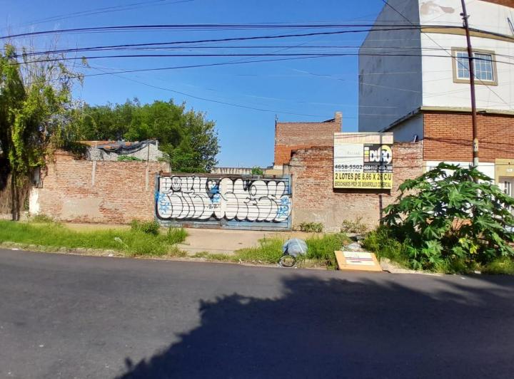 Terreno · 225m²