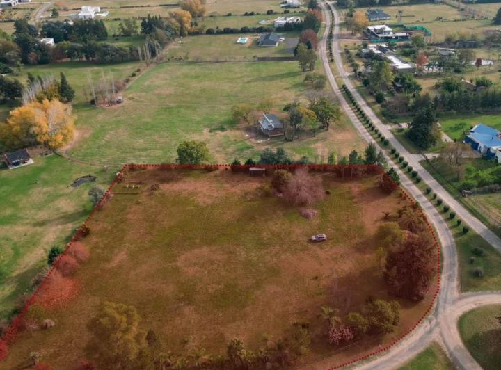 Terreno · 10000m²