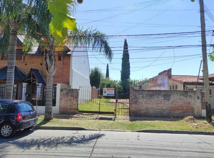 Terreno · 347m²