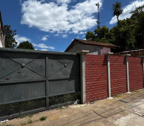 Terreno · 225m²
