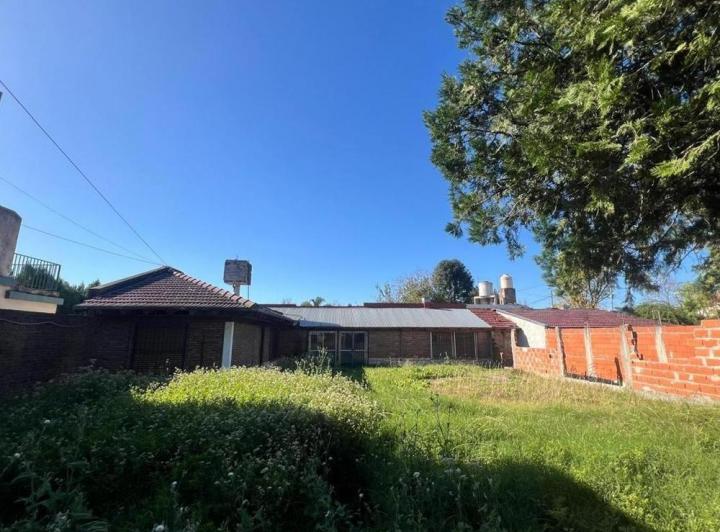 Terreno · 382m²
