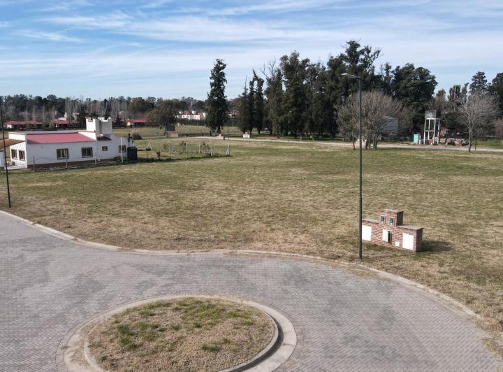 Terreno · 1000m²