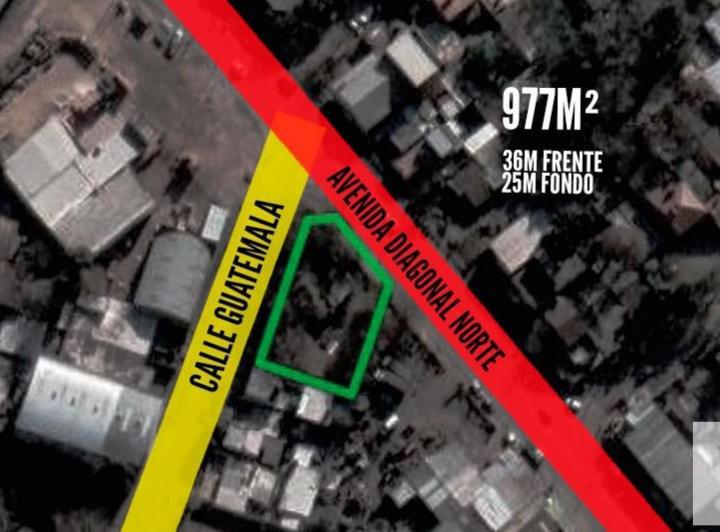Terreno · 977m²