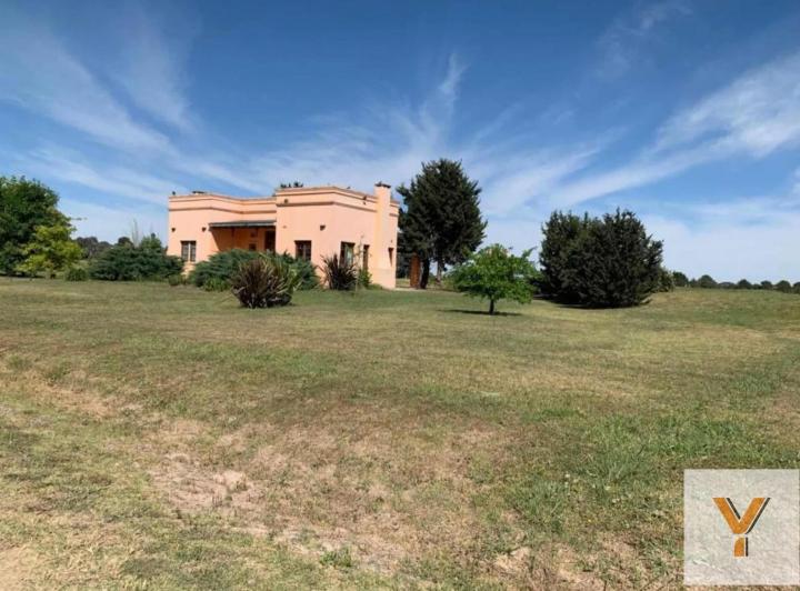 Terreno · 2046m²