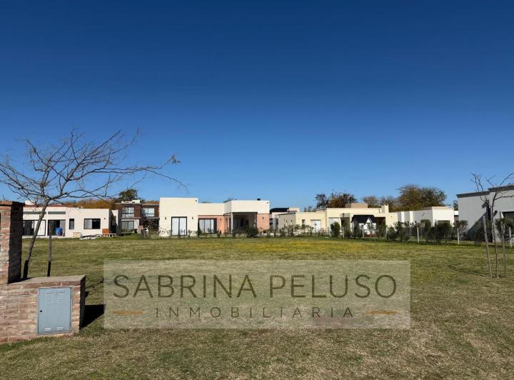 Terreno · 800m²