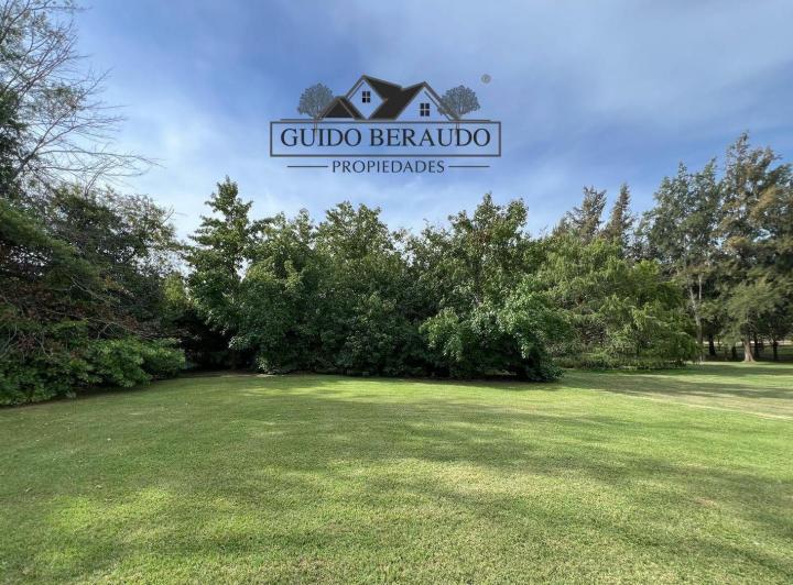 Terreno · 1018m²