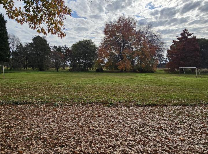 Terreno · 316000m²