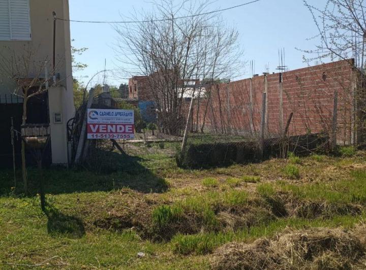 Terreno · 330m²