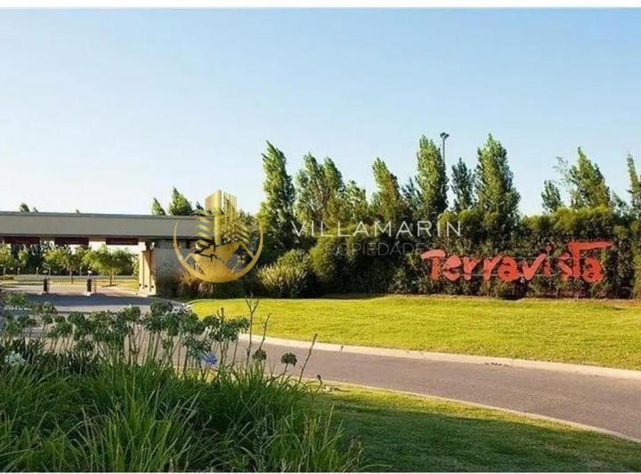 Terreno · 1100m²