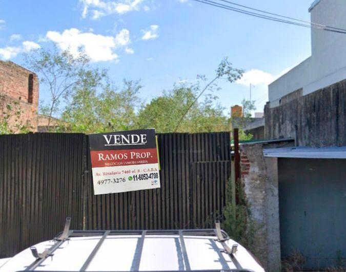 Terreno · 220m²