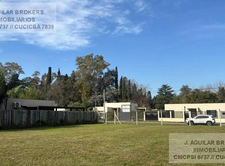 Terreno · 2100m²