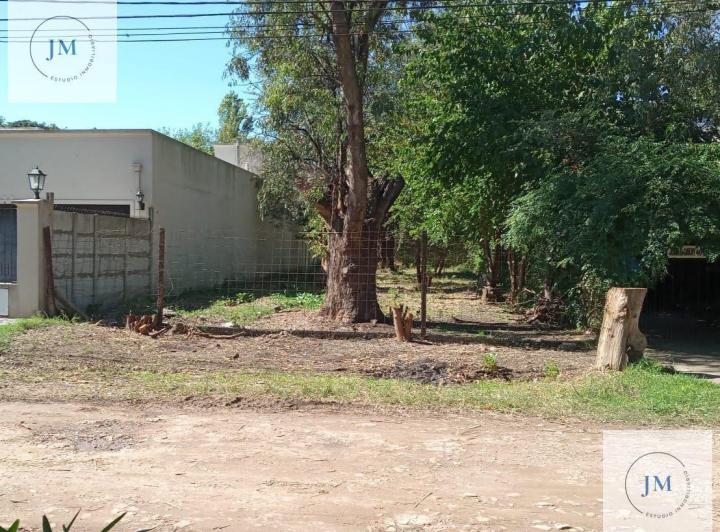 Terreno · 400m²