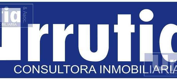 Terreno · 988m²