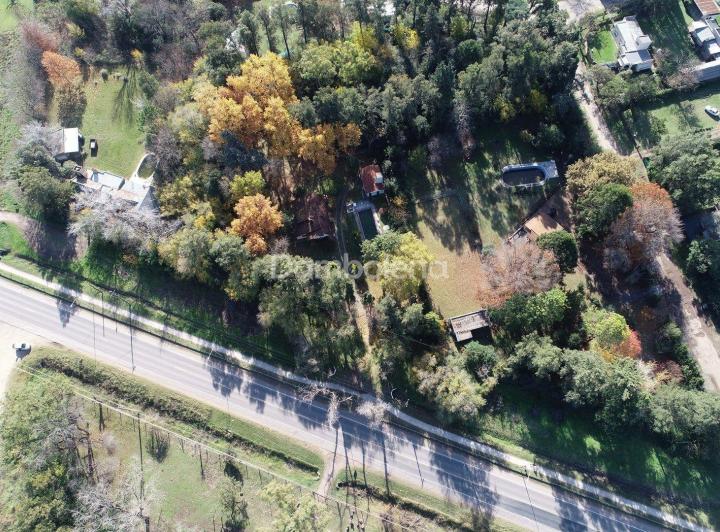 Terreno · 1609m²