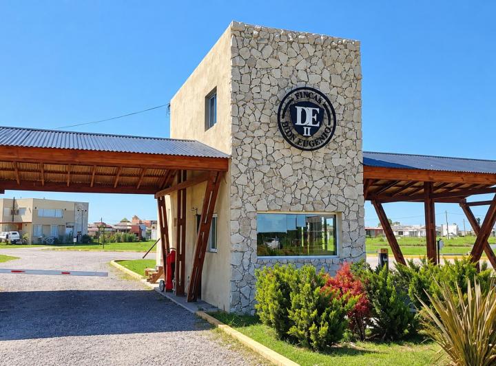 Terreno · 600m²