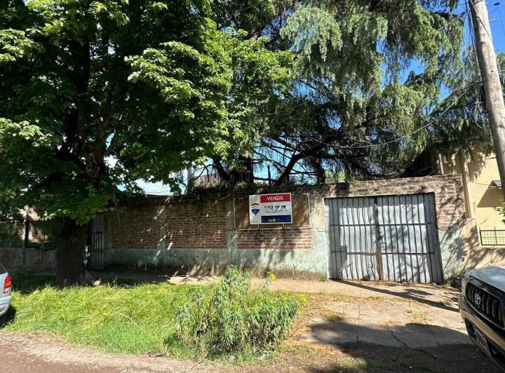 Terreno · 301m²