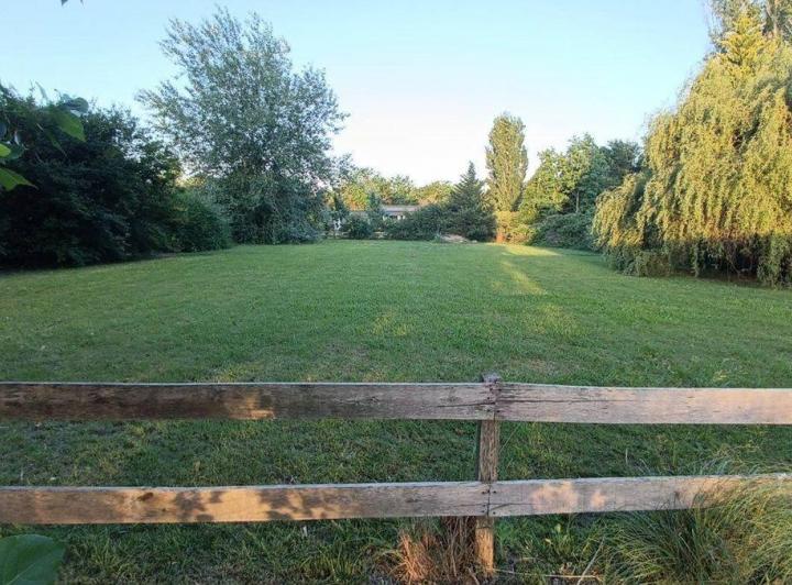 Terreno · 1500m²