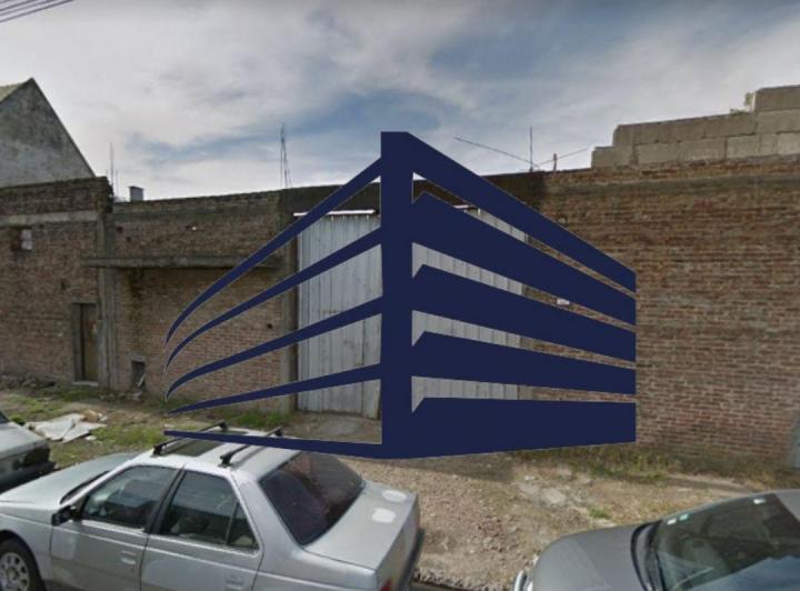Terreno · 450m²
