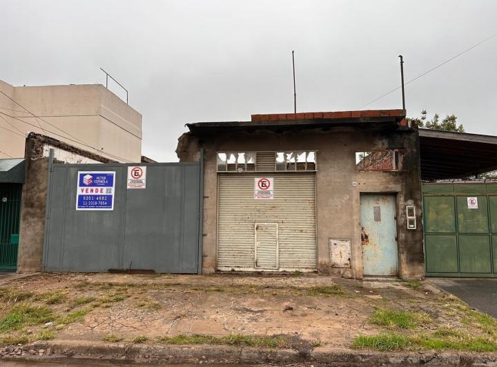 Terreno · 317m²