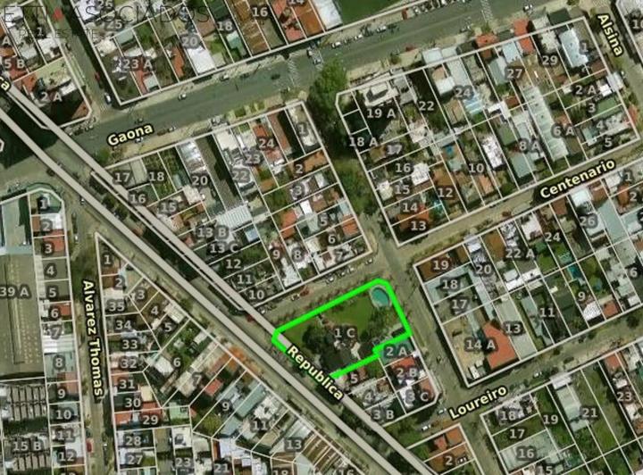 Terreno · 1468m²