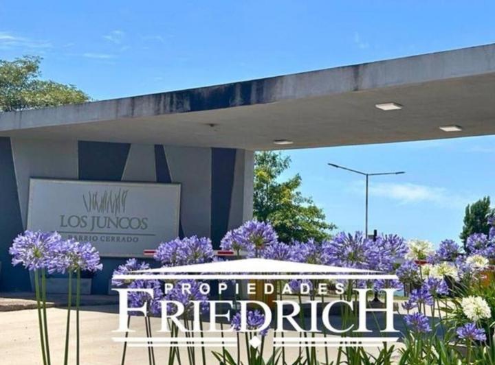Terreno · 1009m²