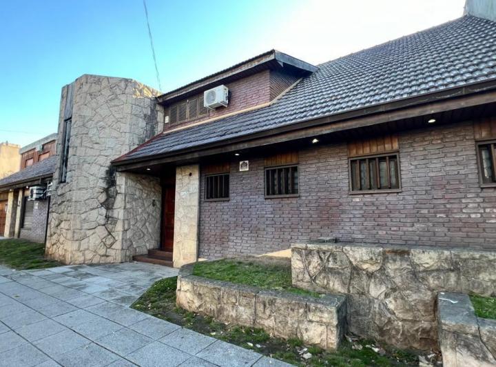 Terreno · 905m²