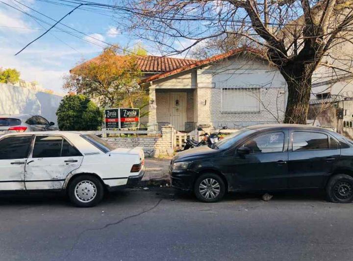 Terreno · 392m²