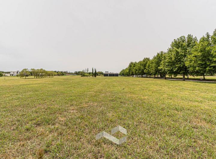 Terreno · 2000m²