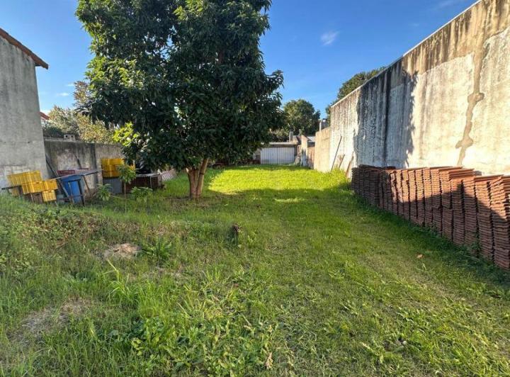 Terreno · 431m²