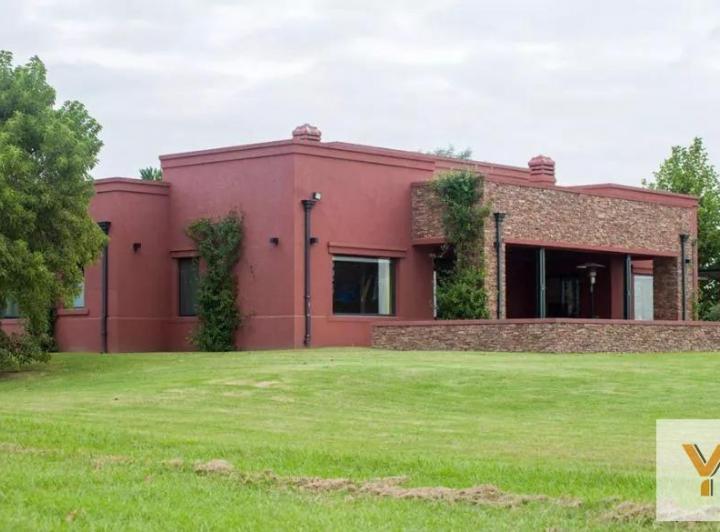 Terreno · 3270m²