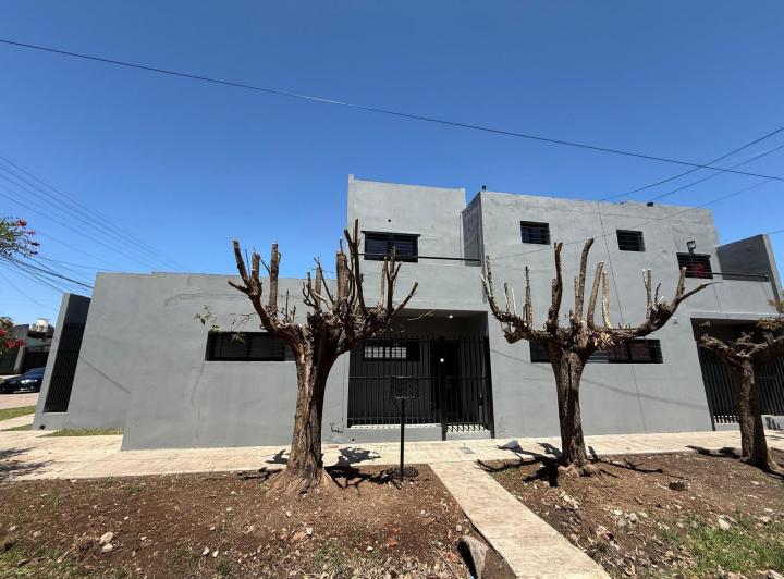 PH · 80m² · 4 Ambientes · 3 Cocheras
