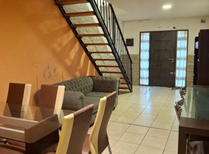 PH · 84m² · 3 Ambientes · 1 Cochera