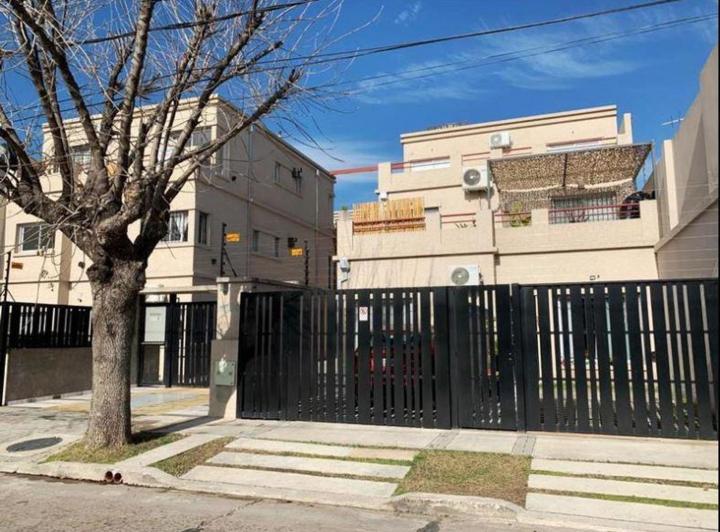 PH · 42m² · 2 Ambientes · 1 Cochera