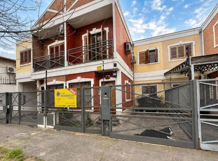 PH · 70m² · 3 Ambientes · 1 Cochera