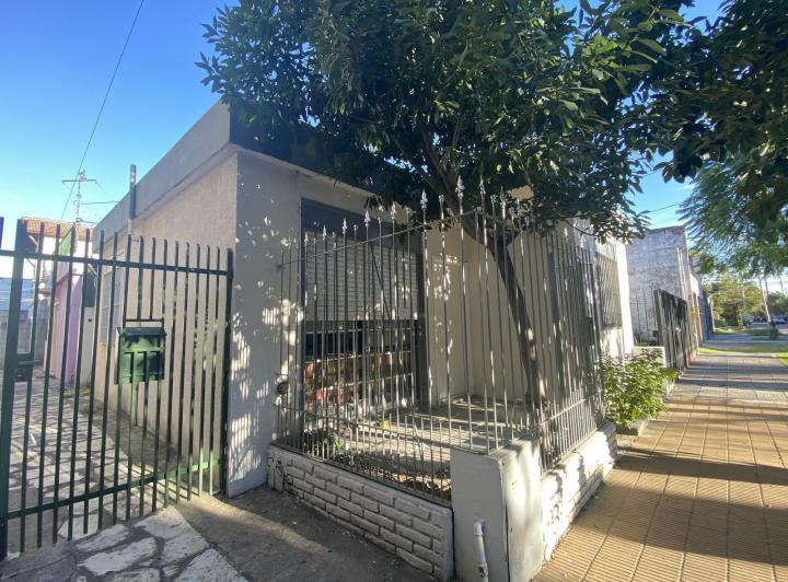 PH · 2937000ha · 3 Ambientes · 1 Cochera