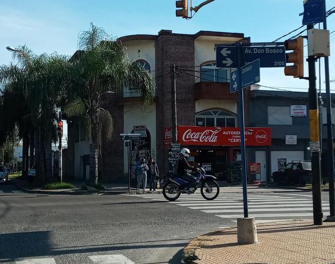 Local comercial · 500m²