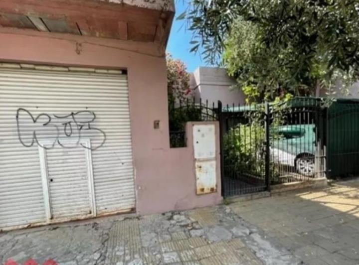 Local comercial · 220m² · 3 Dormitorios · 1 Cochera