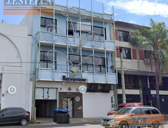 Local comercial · 400m²