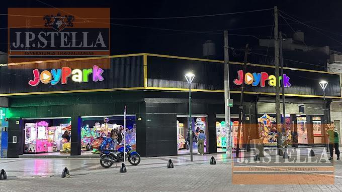 Local comercial · 392m²