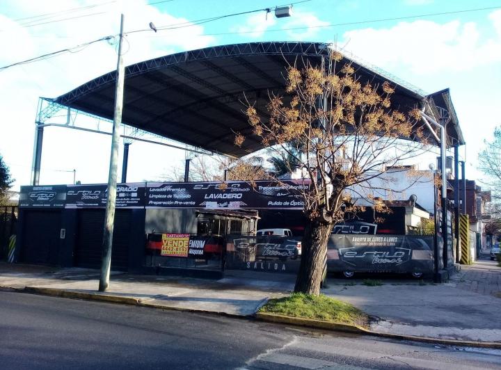 Local comercial · 300m²