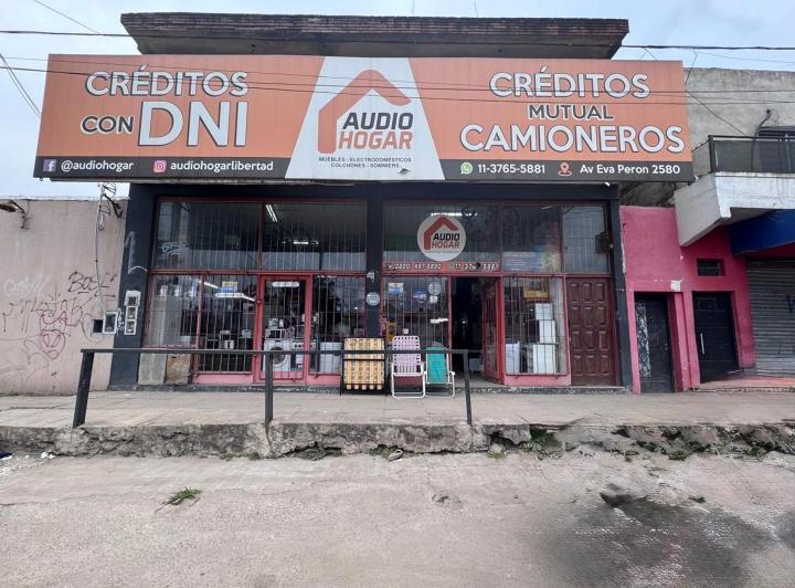 Local comercial · 350m² · 3 Ambientes