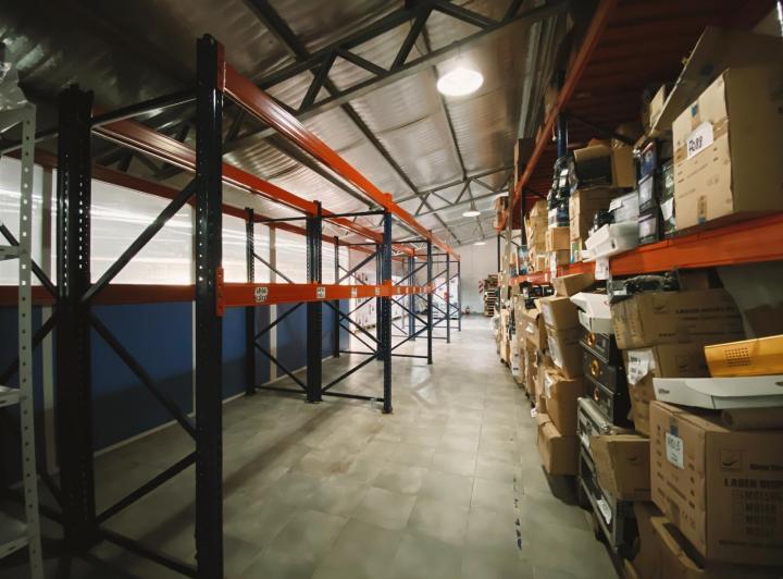 Local comercial · 355m²
