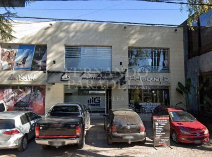 Local comercial · 307m² · 3 Cocheras