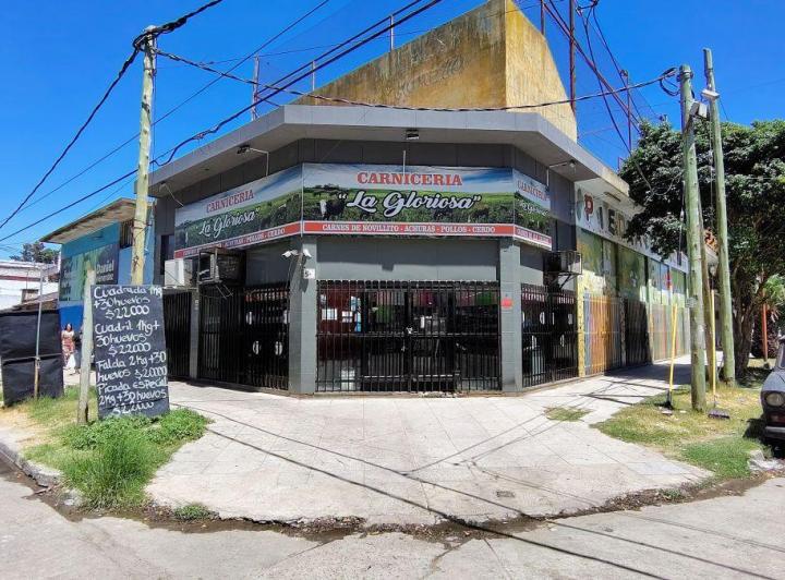 Local comercial · 576m² · 7 Ambientes